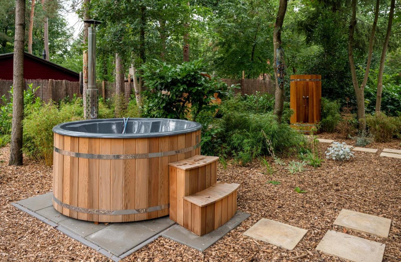 Zen-Bungalow No 4 Met Sauna En Hottub Rheezerveen Esterno foto